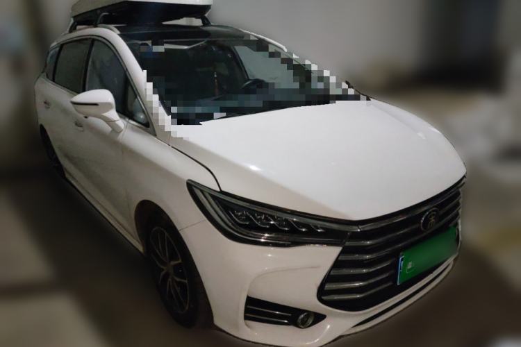 Used BYD Song MAX 2018 1.5T Automatic Smart Connect Elite Model with 6 Seats