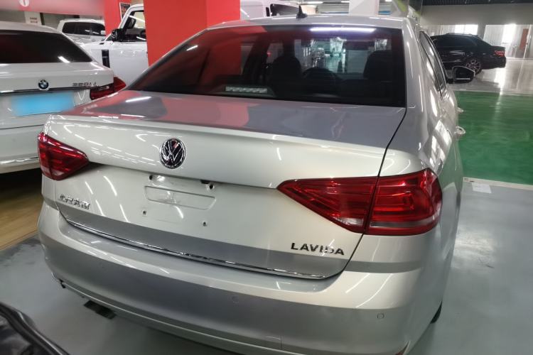 Used Volkswagen Lavida 2017 230TSI DSG Comfort Edition Rear