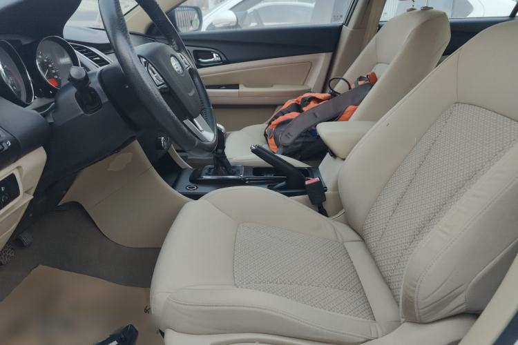 Used Bestune B50 2013 1.6L manual Comfort trim level