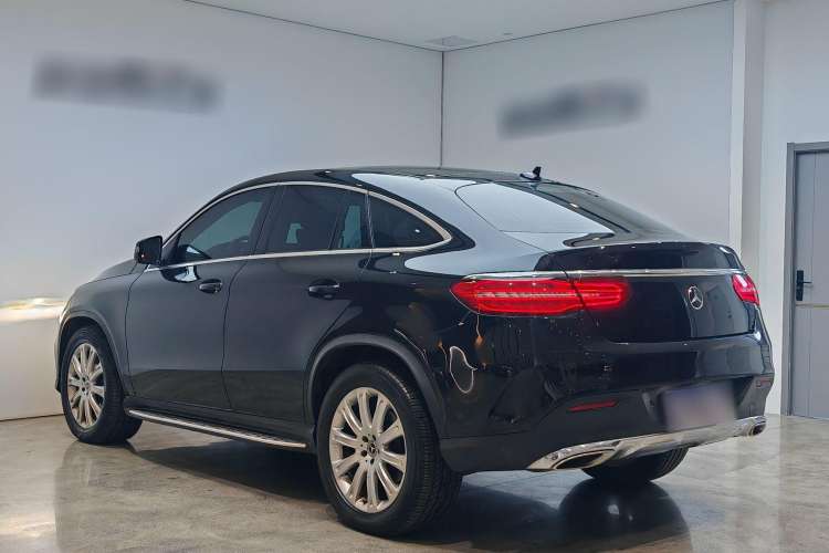 Used Mercedes-Benz GLE Coupe 2018 GLE 320 4MATIC Coupe SUV
