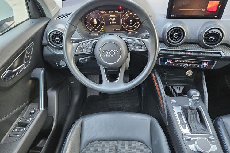 Used Audi Q2L e-tron 2019 Q2L e-tron Pure Electric Smart Enjoyment Model Steering Wheel