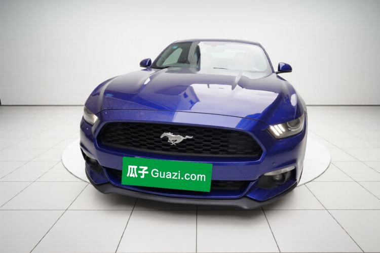 Used Ford Mustang 
