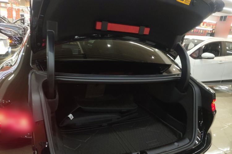 Used BYD Han 2024 EV Glory Edition 506KM Front-Wheel-Drive Premium Model
