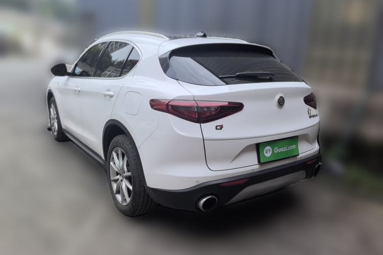 Used Alfa Romeo Stelvio 2017 2.0T 200HP Luxury Edition
