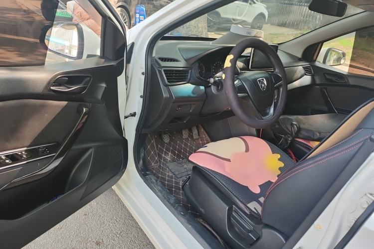 Used Baojun 310 2016 1.2L manual Comfort trim level Driver Seat