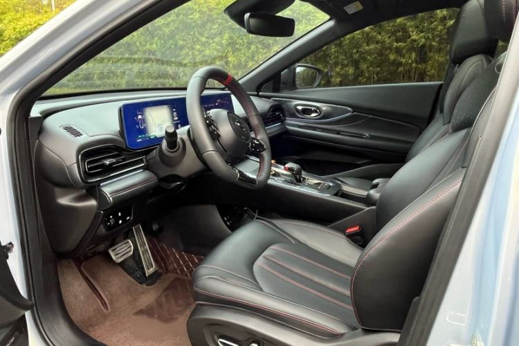 Used GAC Trumpchi EMPOW 2023 Shadow Leopard H Smart Hybrid Edition Interior 3