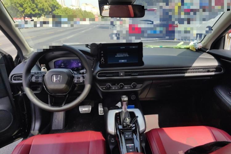 Used Honda HR-V 2023 240TURBO Trendy Edition Center Console