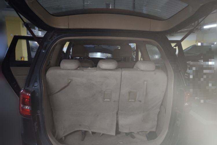 Used Baojun 730 2015 1.8L Manual Luxury Navigation ESP Version 7-seater