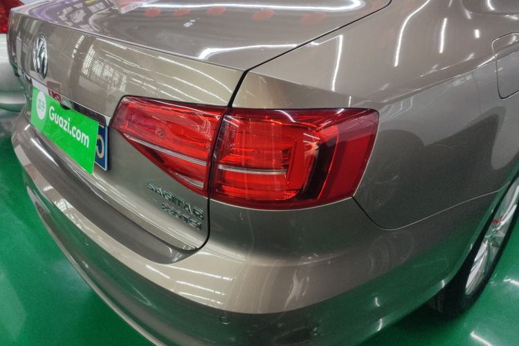 Used Volkswagen Sagitar 2016 230TSI 25th Anniversary Edition
