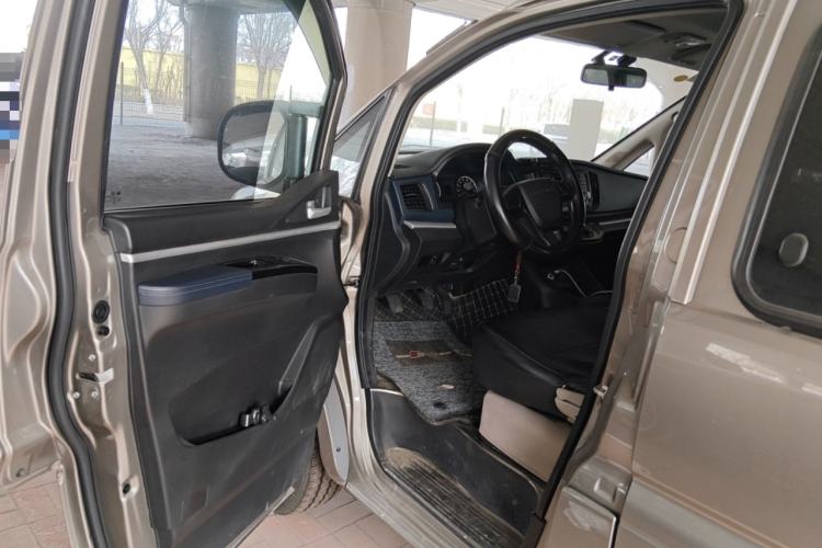 Used FORTHING Lingzhi 2022 M5L 1.6L Utility Model 7 Seats