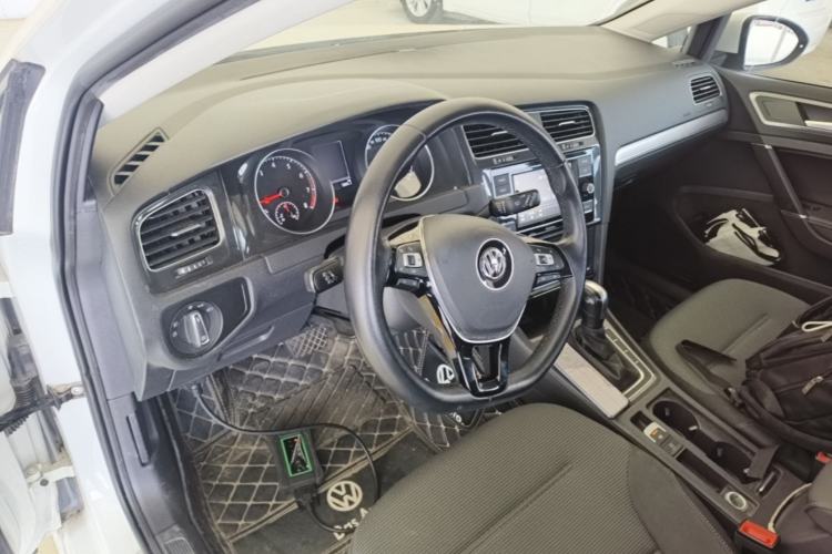 Used Volkswagen Golf 2018 1.6L Automatic Comfort Model