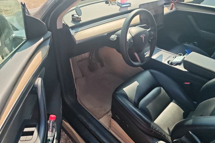 Used Tesla Model Y 2022 Rear-Wheel-Drive Version