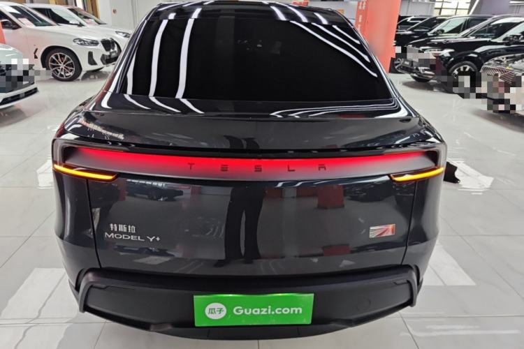 Used Tesla Model Y 2025 Long-Range All-Wheel Drive First Edition