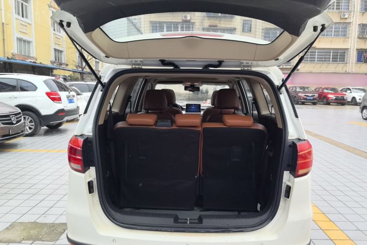 Used BAIC Weiwang M50F 2017 1.5L Luxury Model
