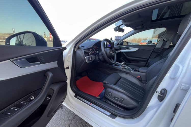 Used Audi A4L 2022 40 TFSI Fashion Dynamic Model