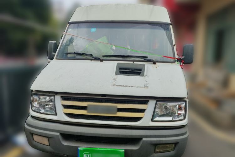 Used Iveco Daily 2014 2.5T-A35 NJ6484ACM47Z4