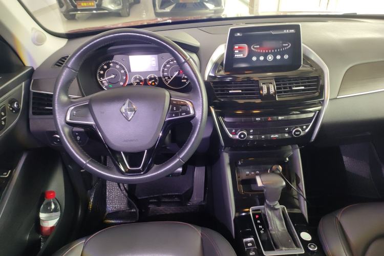 Used BORGWARD BX5 2017 20TGDI Automatic Two-Wheel Drive New Edition
