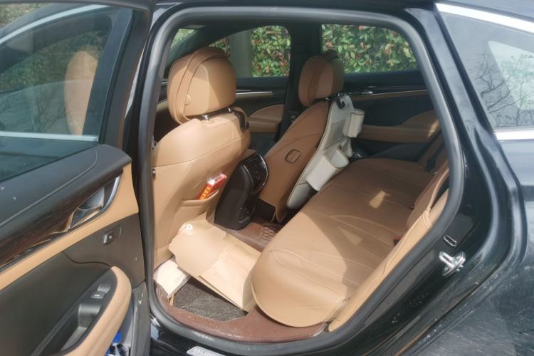 Used Buick LaCrosse 2016 28T Luxury Version
