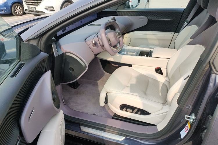 Used Avatr 12 2023 650 Three-Laser Four-Wheel Drive Performance Edition Driver Seat