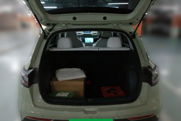 Used Geely Galaxy Geome 2025 310km Youth Edition Trunk