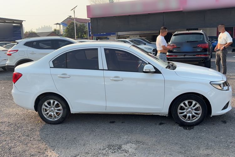 Used Changan Alsvin V3 2015 1.4L Manual Meiman Model China IV Standard
