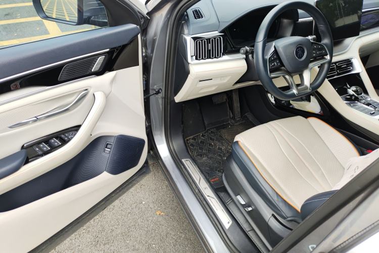 Used BYD Song PLUS New Energy 2021 EV Flagship Model
