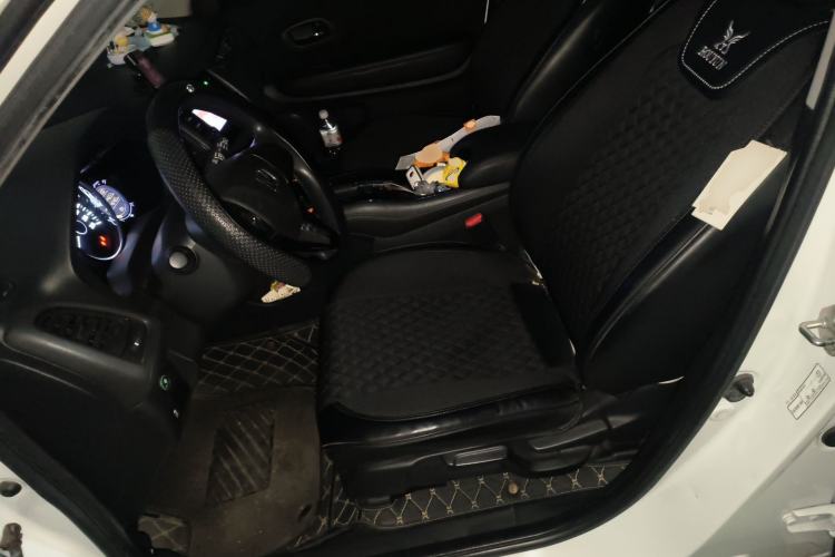 Used Honda Vezel 2017 1.8L CVT Front-Wheel Drive Pioneer Edition Left Front Seat