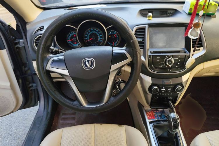 Used CHANGAN Eado 2015 1.6L Manual Elite Model China IV Standard