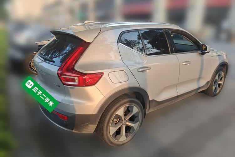 Used Volvo XC40 2023 B4 4x4 Smart Luxury Edition
