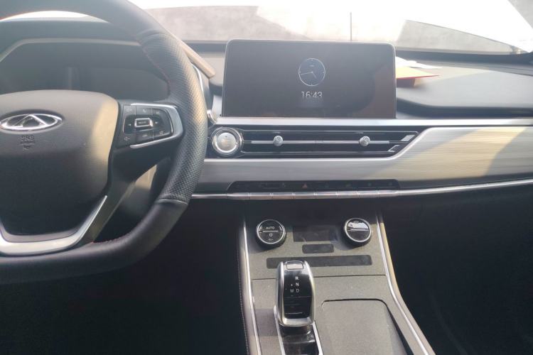 Used Chery Tiggo 8 2020 290TGDI Automatic Luxury Edition Center Console