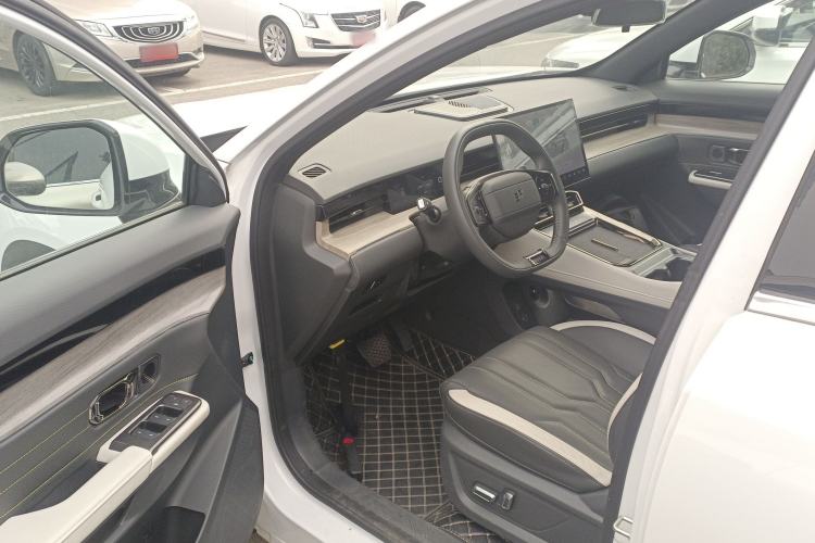 Used JETOUR Shanhai Shanhai L6 2024 1.5TD DHT MAX