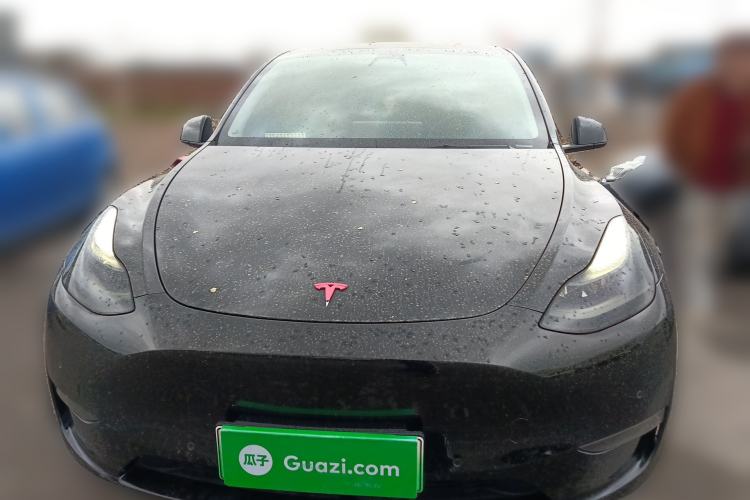 Used Tesla Model Y 2022 Long-Range All-Wheel-Drive Version
