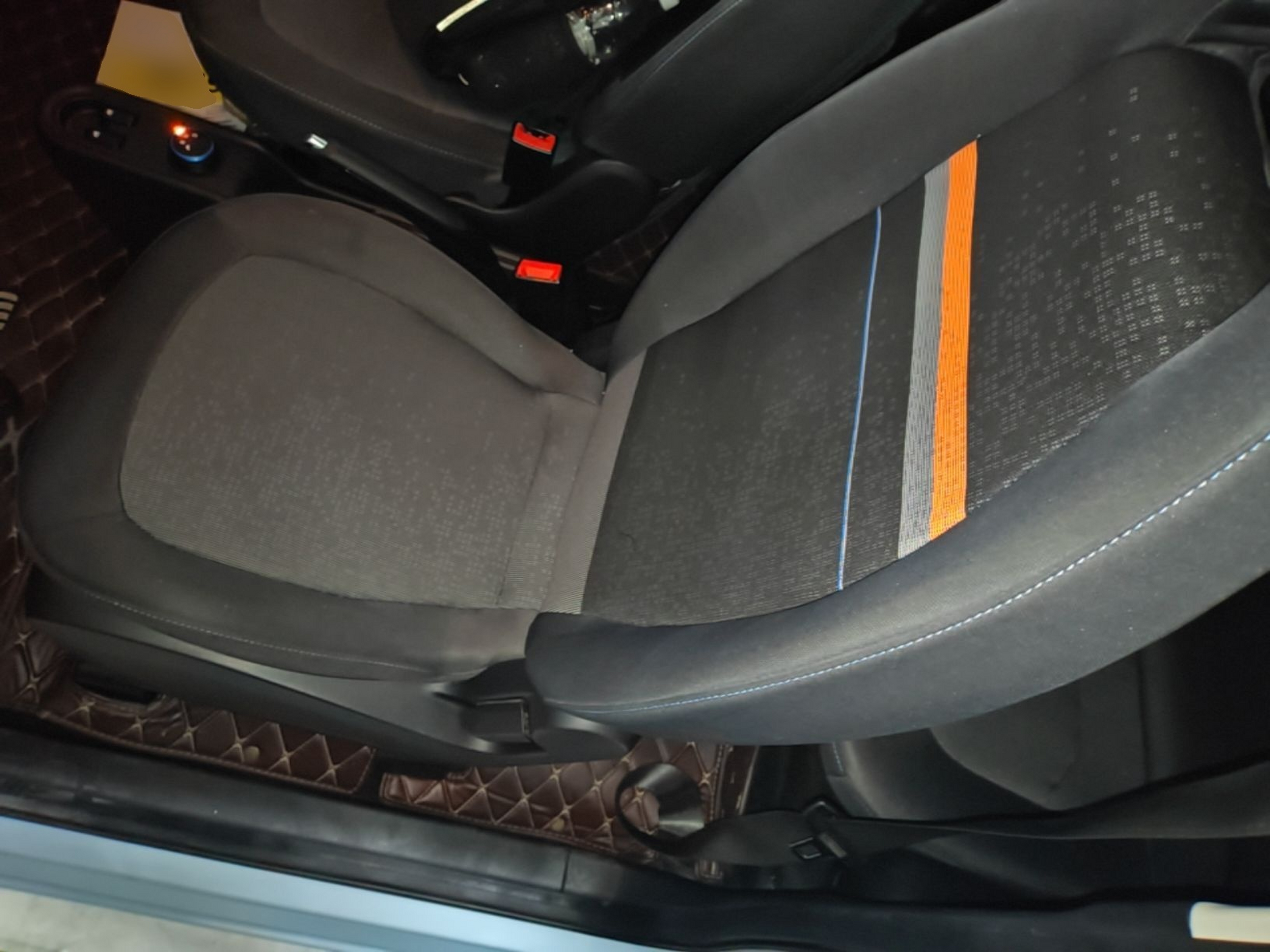 Interior delantero