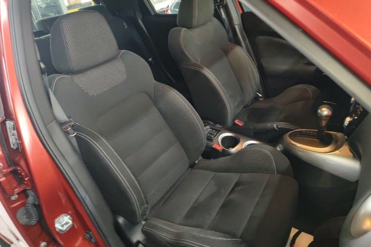 Used Infiniti ESQ 2014 1.6L Spontaneous Edition
