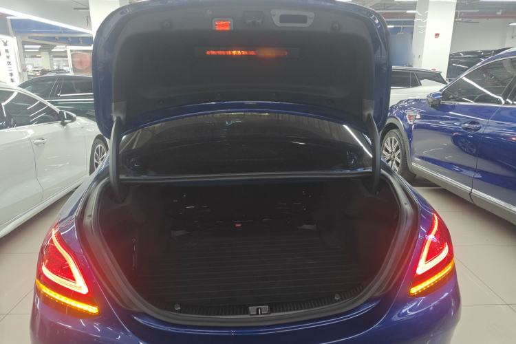 Used Mercedes-Benz C-Class 2021 C 200 L Fashion Edition Sport Version Trunk