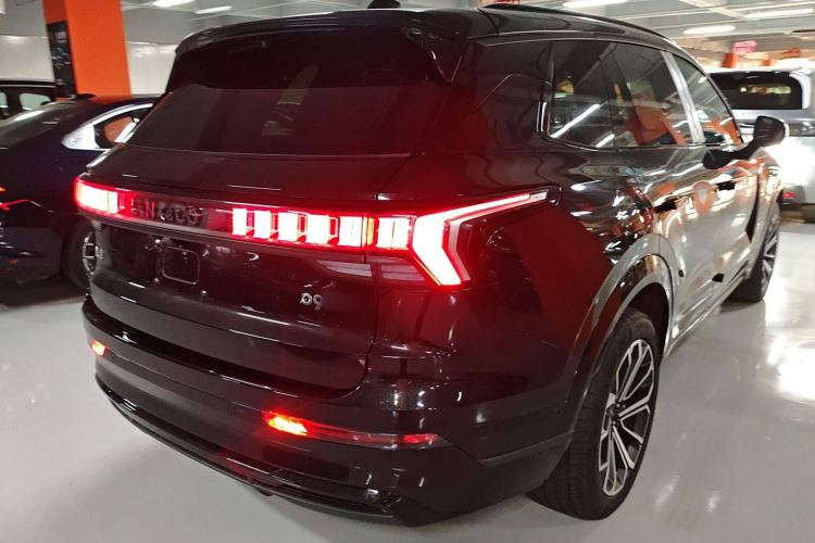 Used Lynk & Co 09 EM-P 2025 2.0TD EM-P Four-Wheel Drive Max Five Seats Rear Right 45 Deg