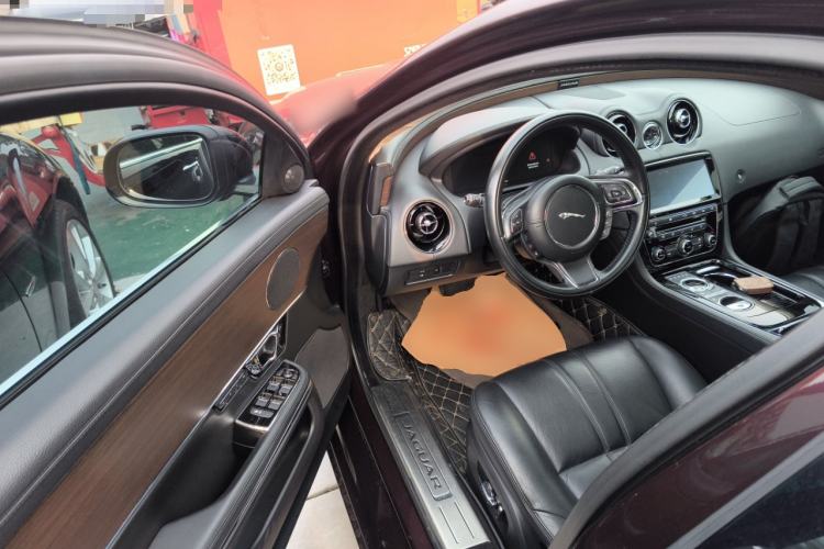Used Jaguar XJ 2016 XJL 3.0 SC Two-Wheel-Drive Elegant Business Edition
