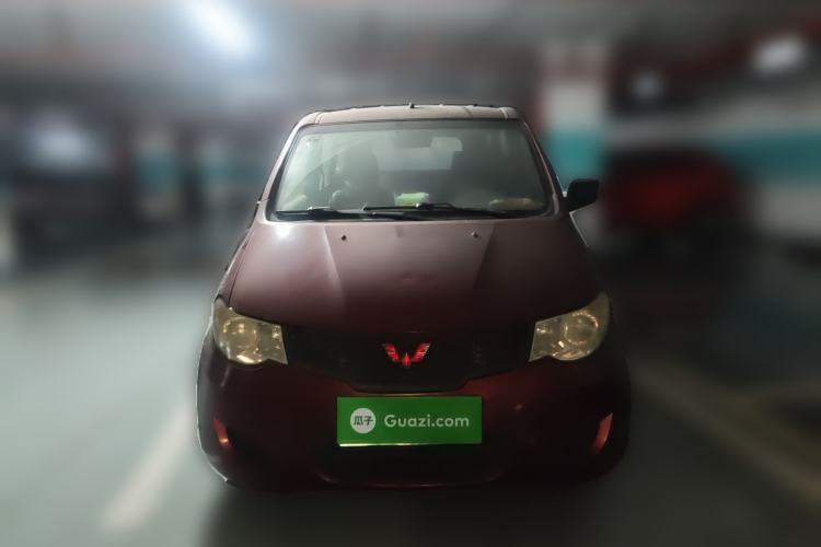 Used Wuling Hongguang 2013 1.5L Base Version Front