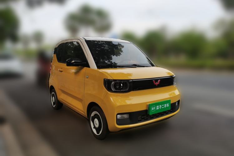 Used Wuling Hongguang MINIEV 2021 Macaron Premium Model – Lithium-NMC Front Right 45 Deg