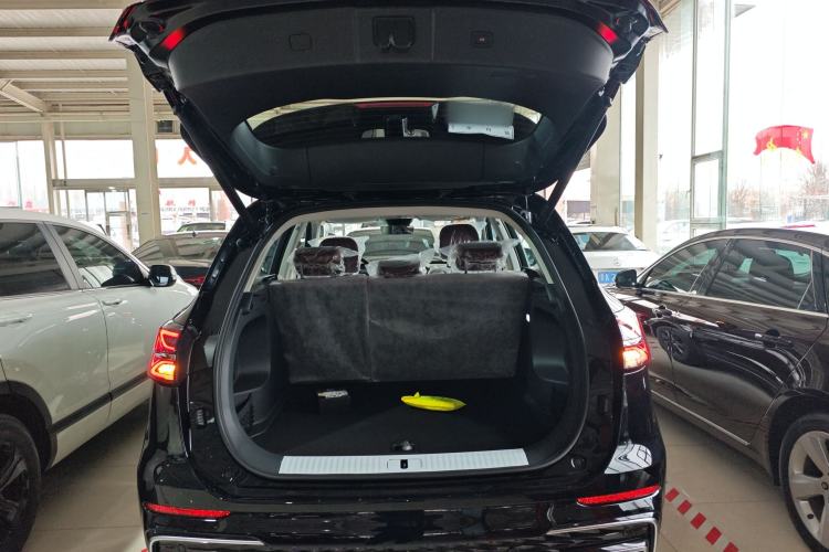 Used Hongqi HS5 2026 Model 2.0T Two-Wheel Drive Qi Yun Pro Edition
