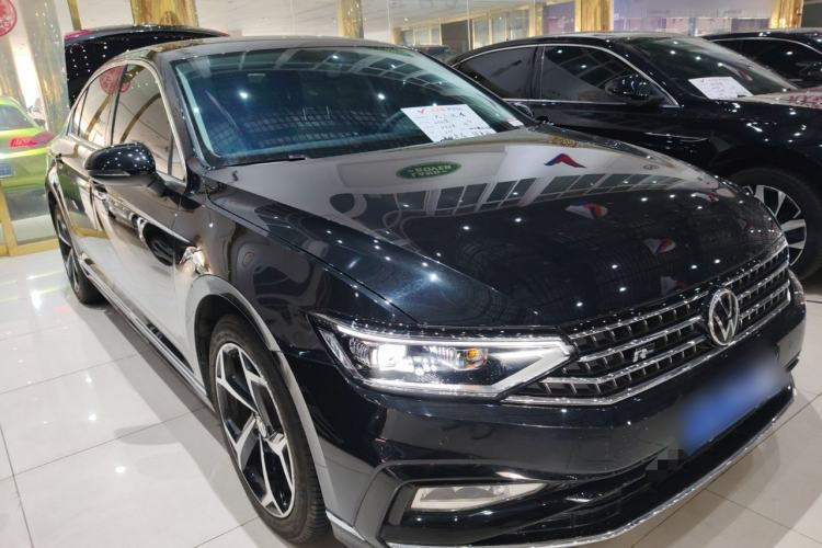 Used Volkswagen Magotan 2023 2 Million Units Limited Edition 330TSI DSG Leading Version