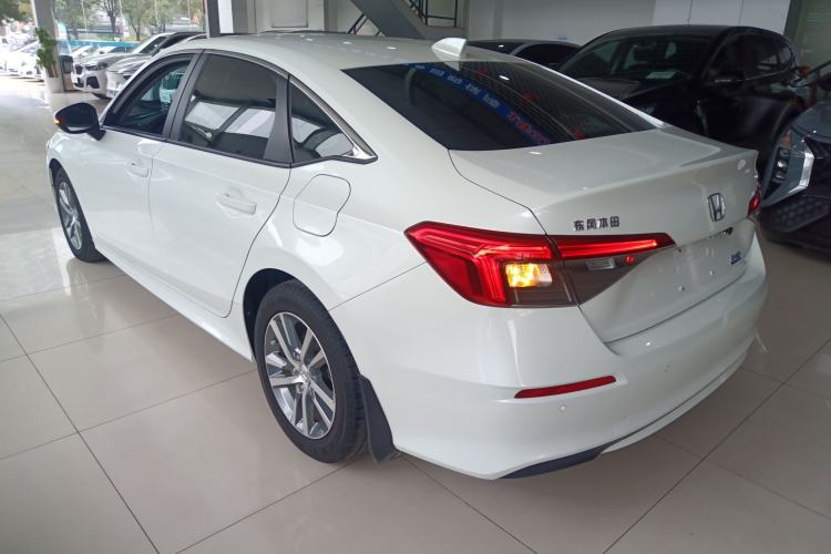 Used Honda Civic 2023 240TURBO CVT Dynamic Edition
