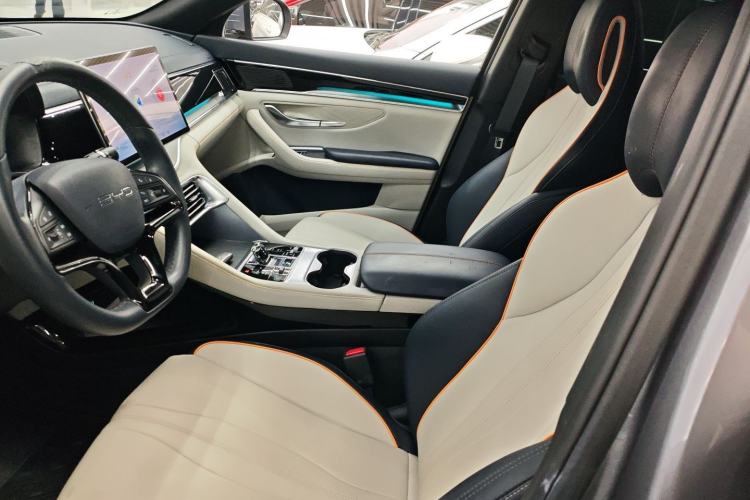 Used BYD Song PLUS New Energy 2023 Champion Edition DM-i 110KM Flagship Model
