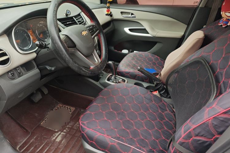 Used Chevrolet Sail 2015 Sail 3 1.5L AMT Happiness Sunroof Edition
