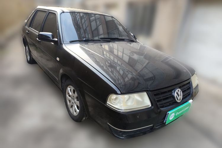 Used Volkswagen Santana Vista 2008 1.8L Manual Sishang Model Front Right 45 Deg