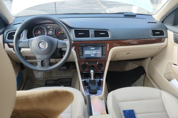 Used Volkswagen Lavida 2013 Restyled Classic 1.6L Automatic Comfort Edition
