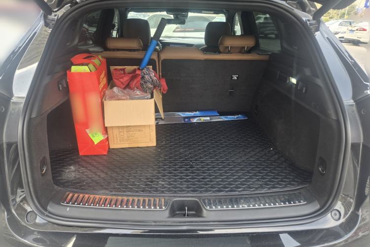 Used Buick Envision 2020 Encore S 652T Four-Wheel Drive Luxury Model