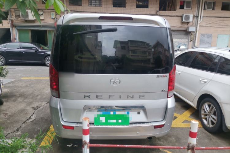 Used JAC Group Refine M5 2014 2.0T Gasoline Automatic Business Edition Rear