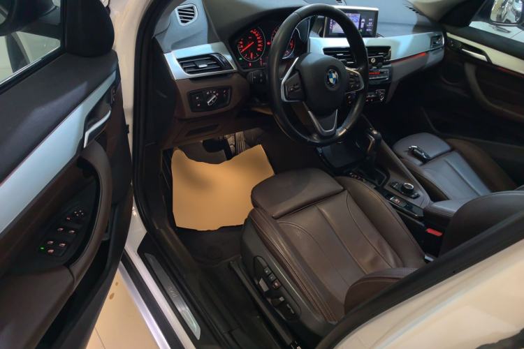 Used BMW X1 2016 sDrive18Li Luxury Model
