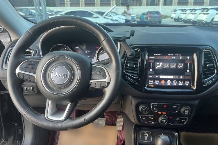 Used Jeep Compass 2019 220T Automatic Family Edition